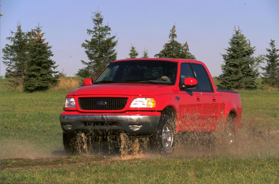  Ford F-150 SuperCrew Cab 2001 года  (фото 67 из 96)
